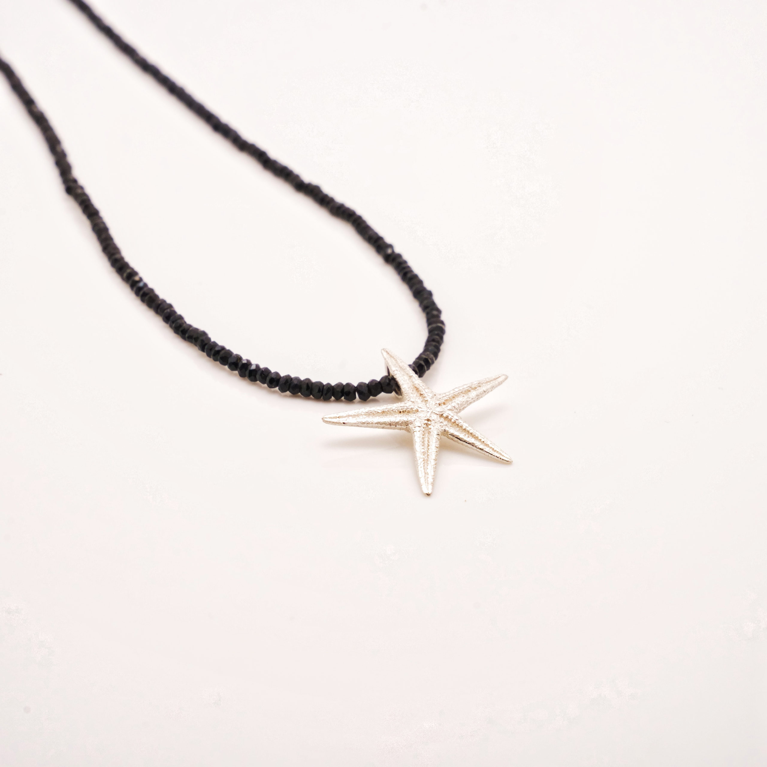 Seestern Silber gross mit Edelsteinkette