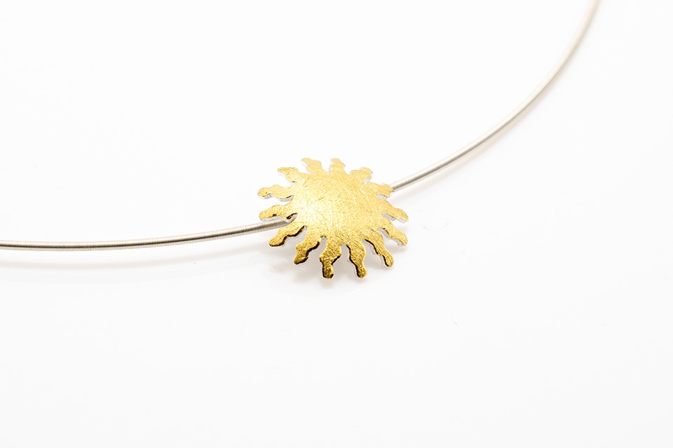 Görlitzer Sonne Anhänger Gold – Bild 3