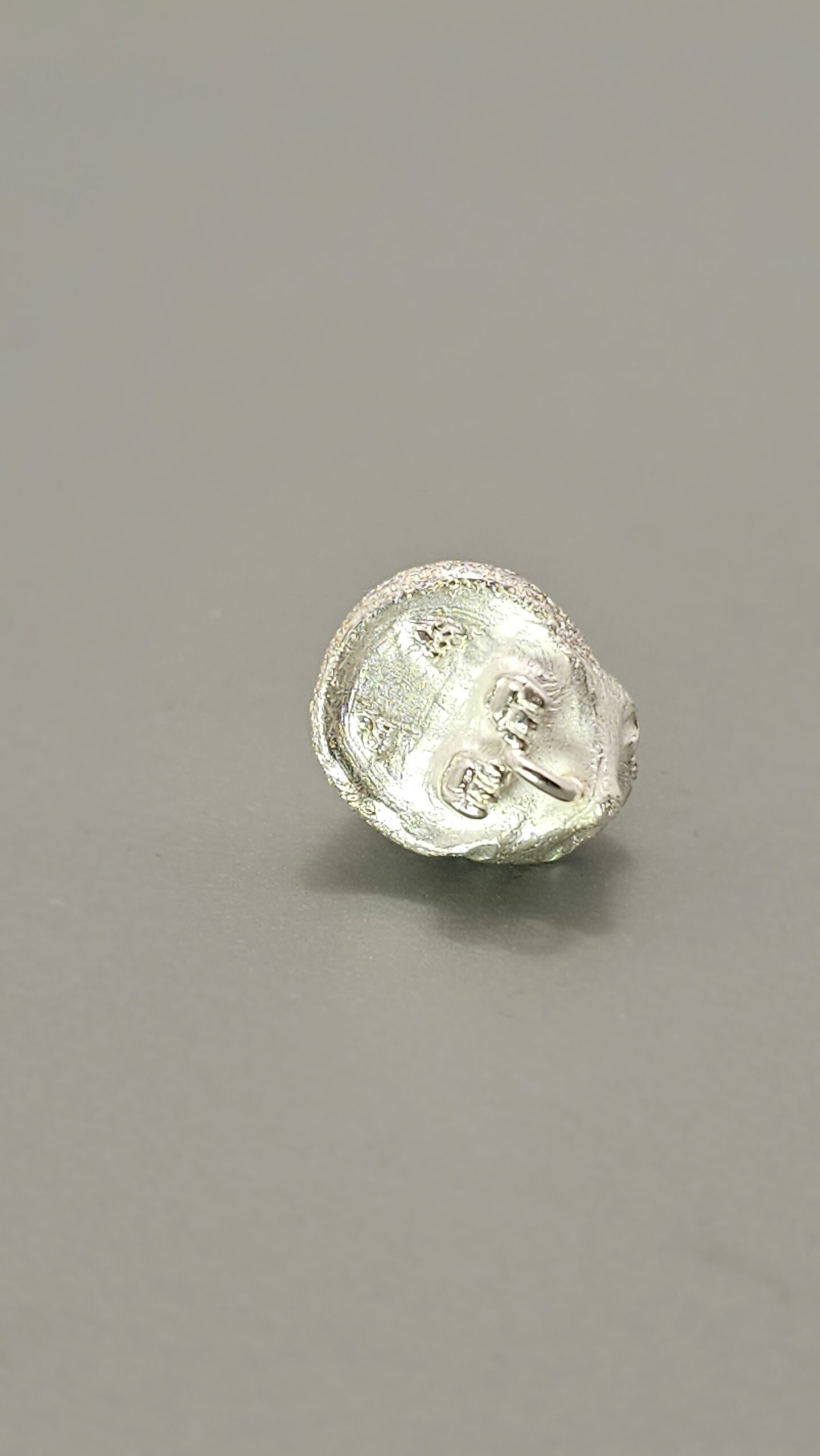 Anton der Igel aus Silber – Bild 4